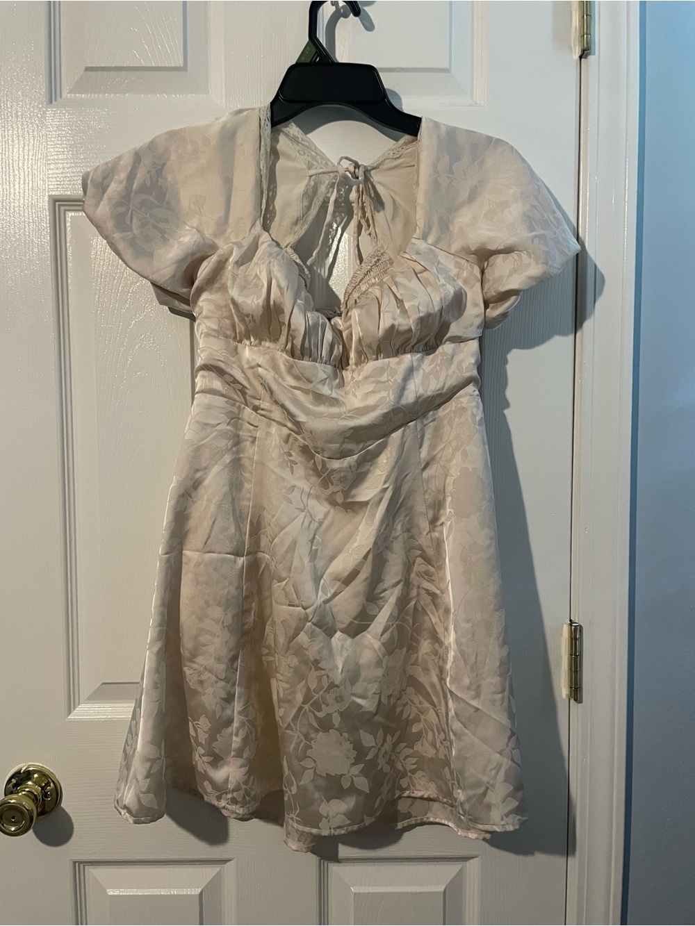 Elegant Cream Floral Lace-Trim Dress